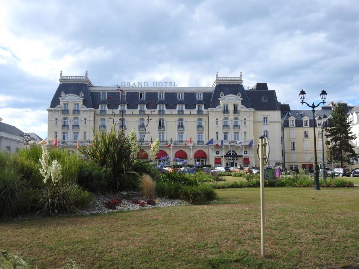 Les 3 Mouettes A Cabourg - Cote Normande 아파트 외부 사진